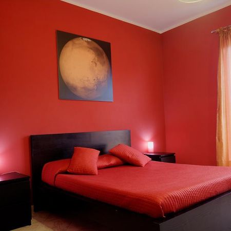 Bed and Breakfast Kosmos à Syracuse Extérieur photo